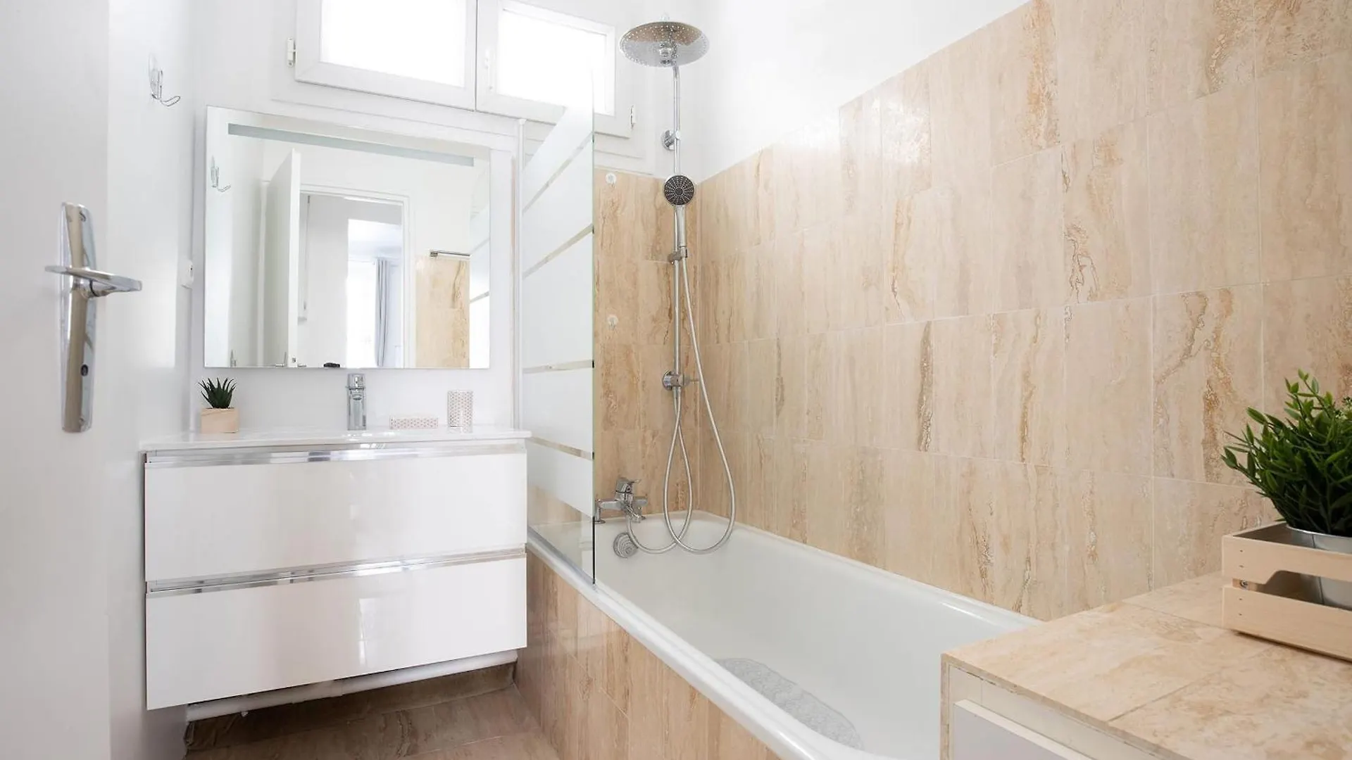 Flat Near Jardin Du Luxembourg Paris